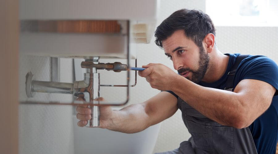 Water heater leaking fix in Union Bridge, MD